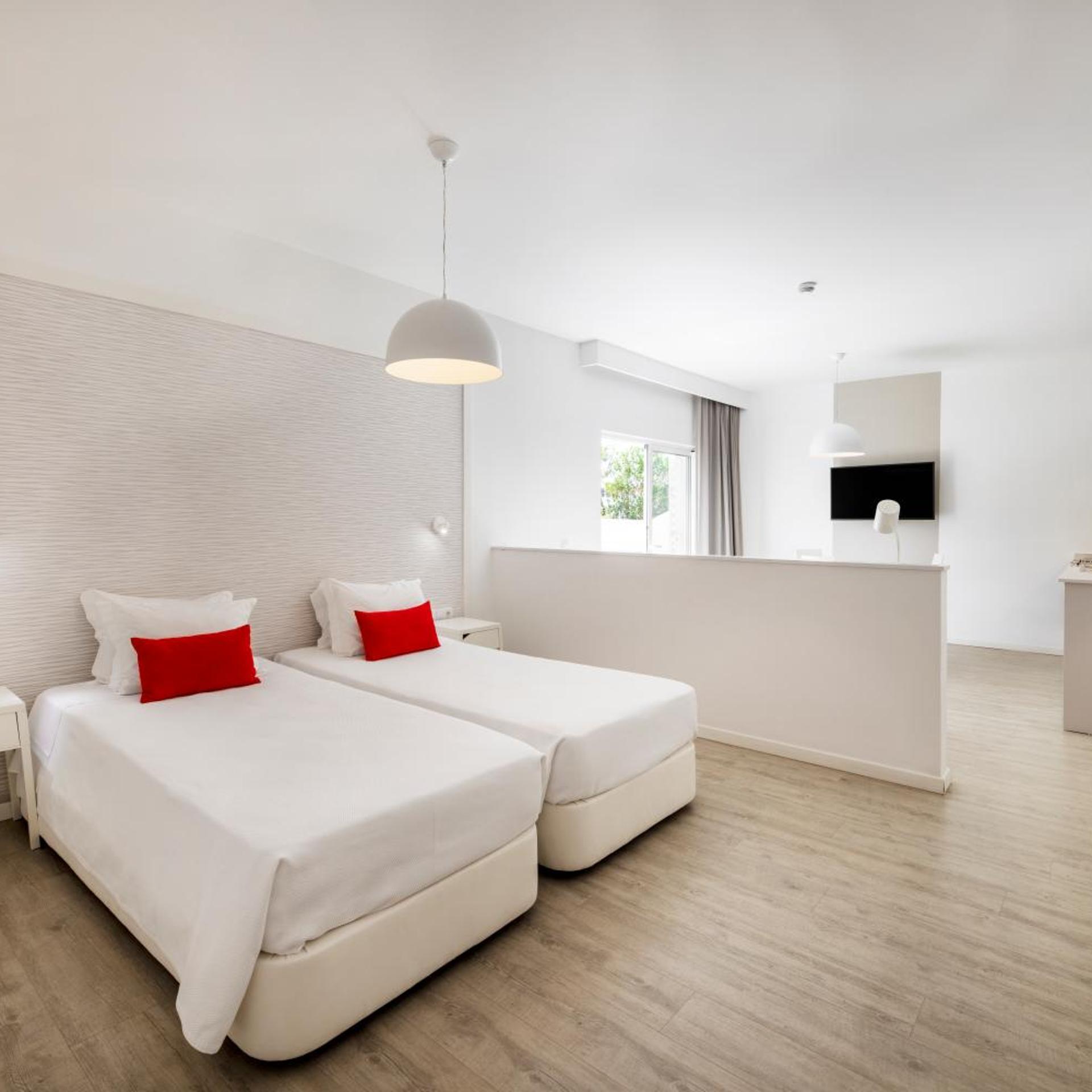 Premium, Studio, Direct Garden Access