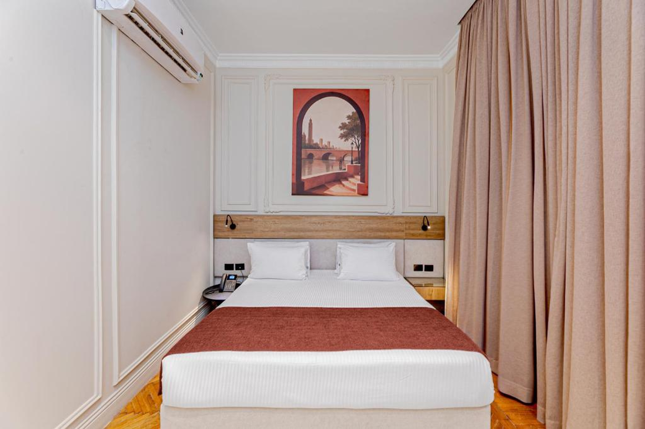 Room at AJIRA Zamalek Hotel, CAIRO