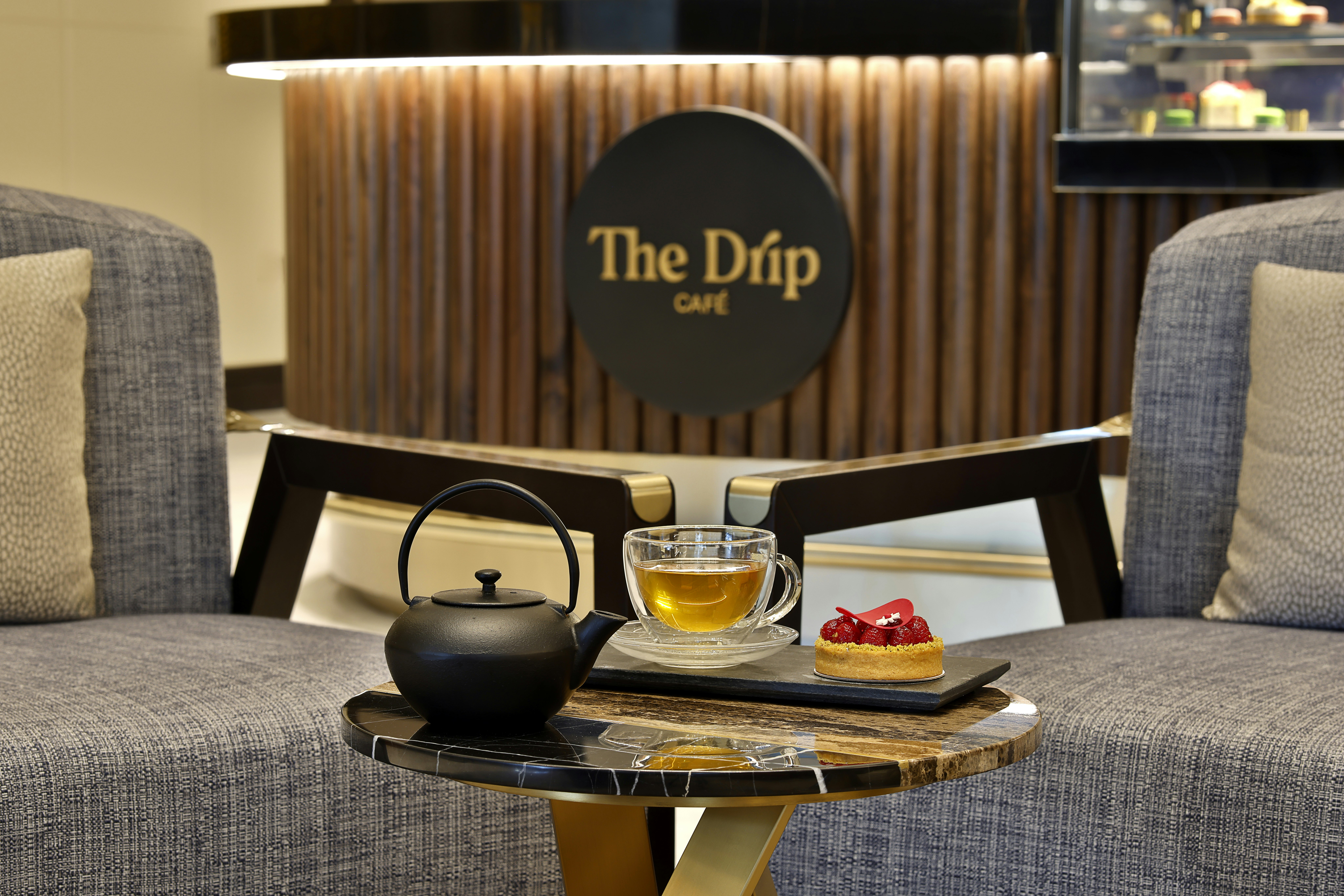Embassy Suites by Hilton Dubai Business Bay 15/55