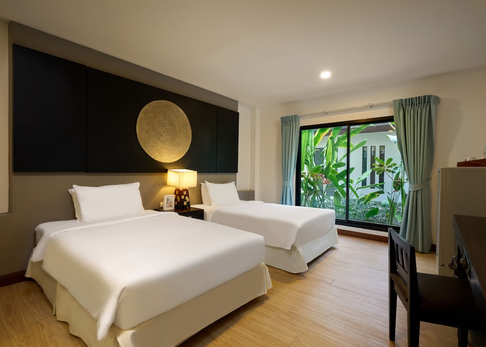 Nai Yang Beach Resort and Spa 34/61