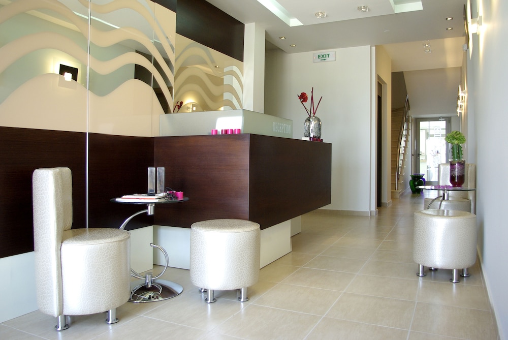Epavlis Hotel 9/50