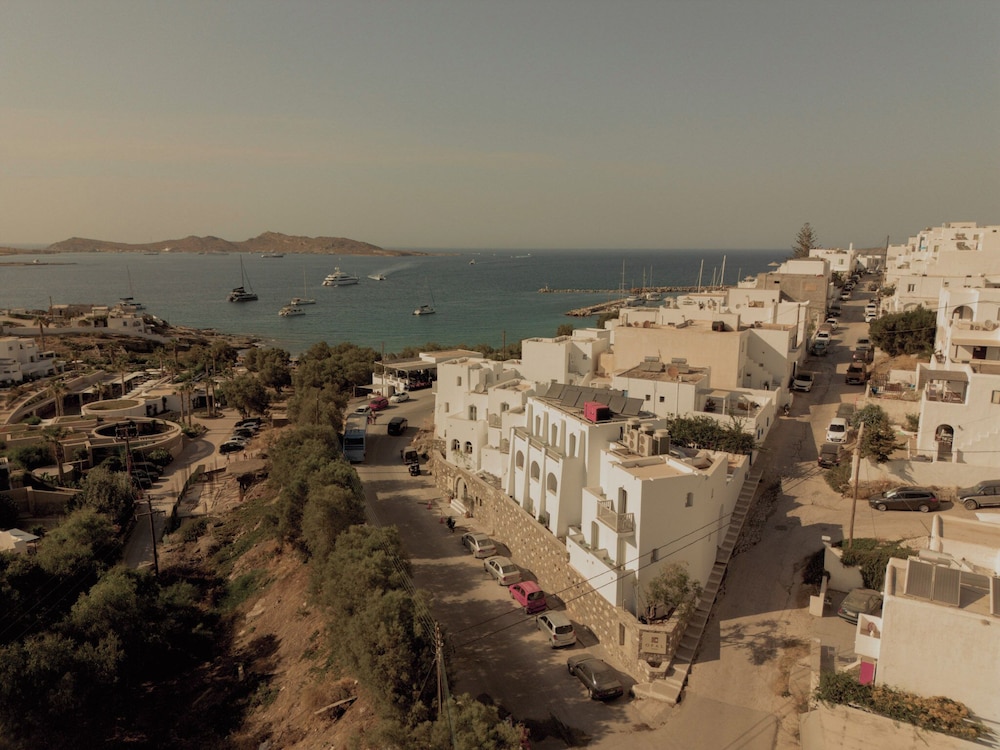 Opal Paros 79/91