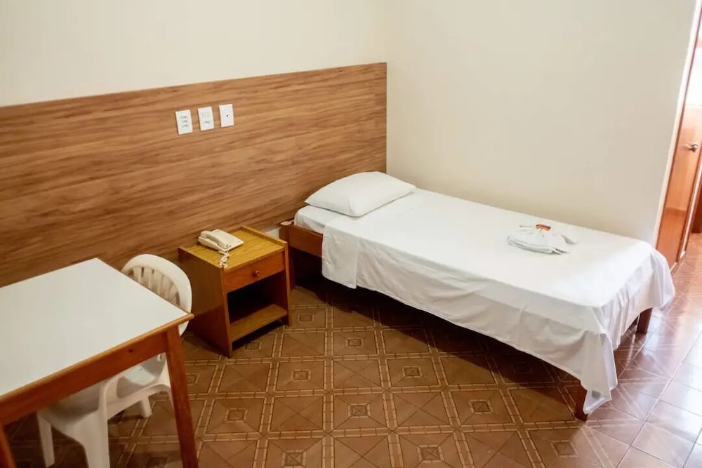 Hotel Almanara Cuiaba 15/24