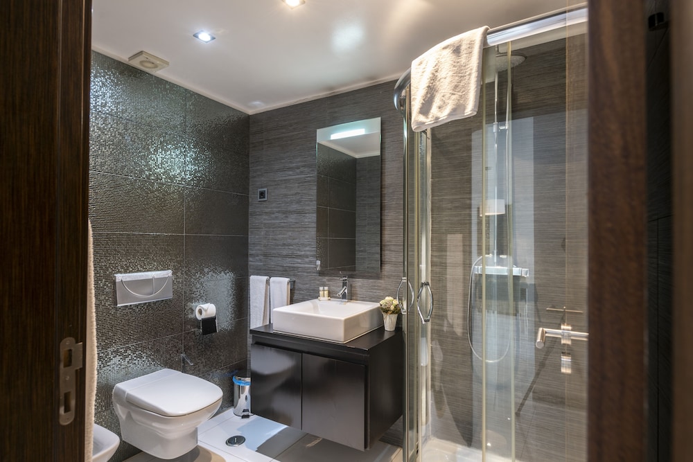 RK Suite Hotel 41/44