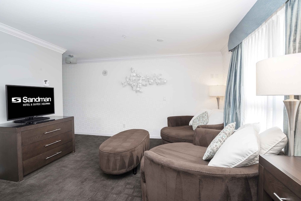 Sandman Hotel Kelowna 42/50