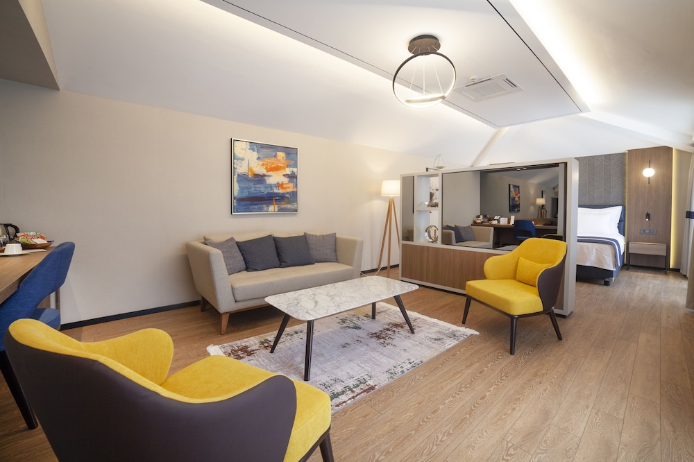 Granbella Hotel 41/59