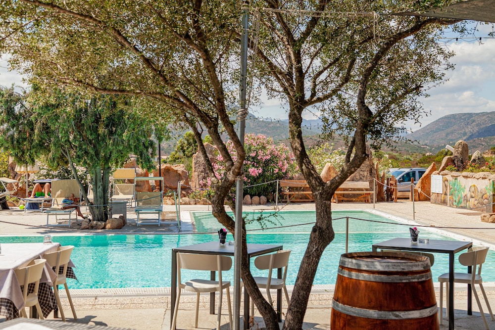 Residence Hotel Lu Nibareddu 46/50