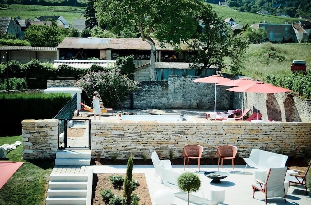 Castel De Tres Girard 32/37