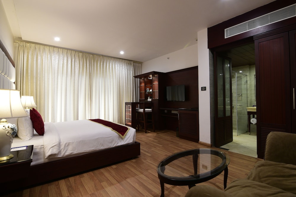 Park Regis Goa 12/69