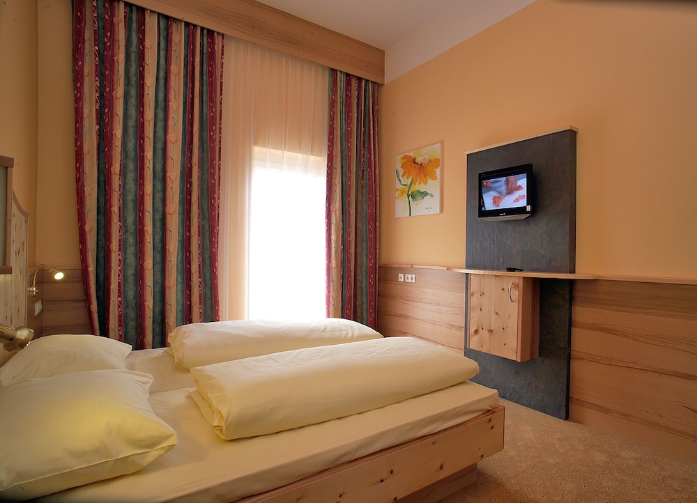 Thermenhotel Puchasplus 38/60