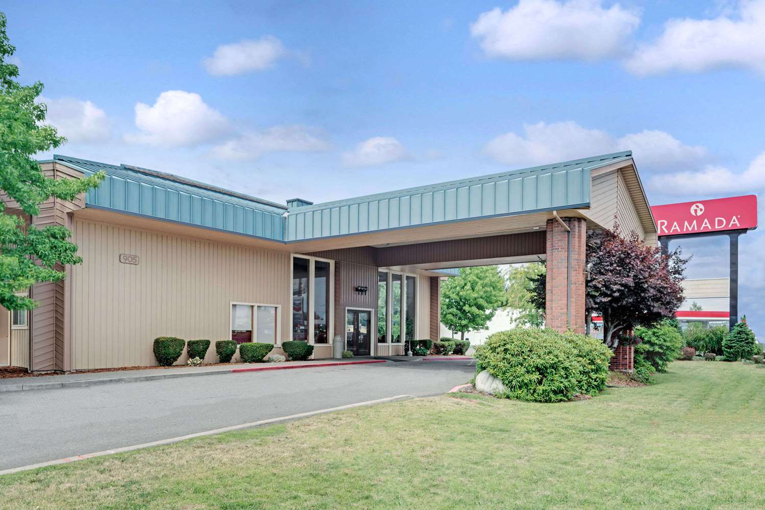 Ramada By Wyndham Spokane Valley 1/10