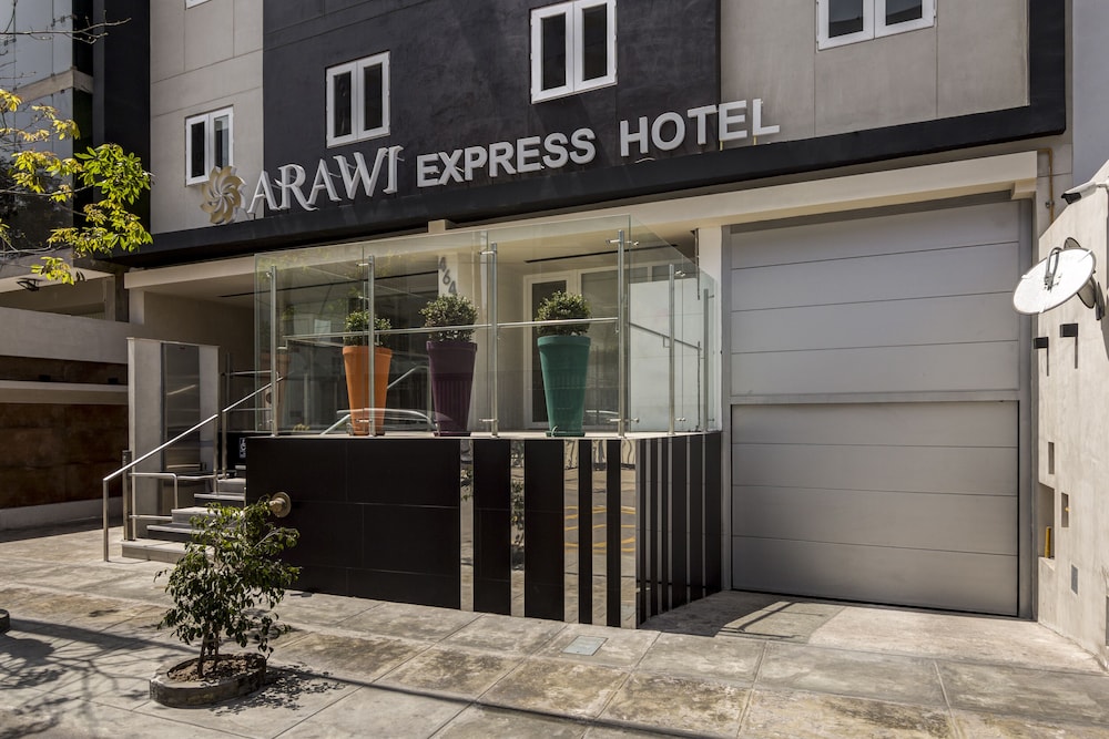 Arawi Miraflores Express 3/63