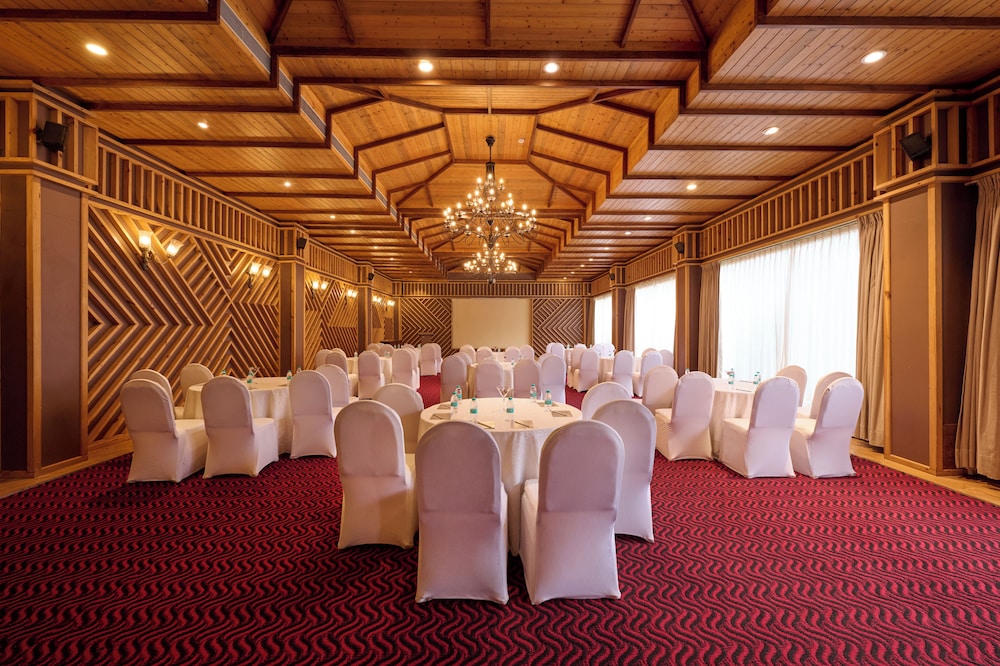 Aura Resort & Spa 41/50