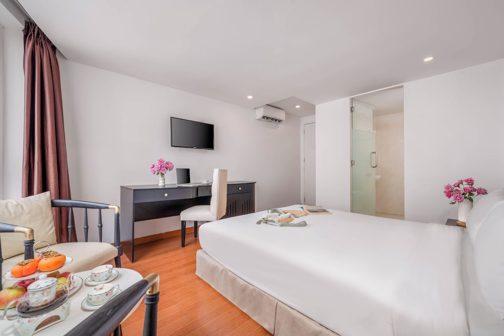 Haya Beach Hotel 26/49