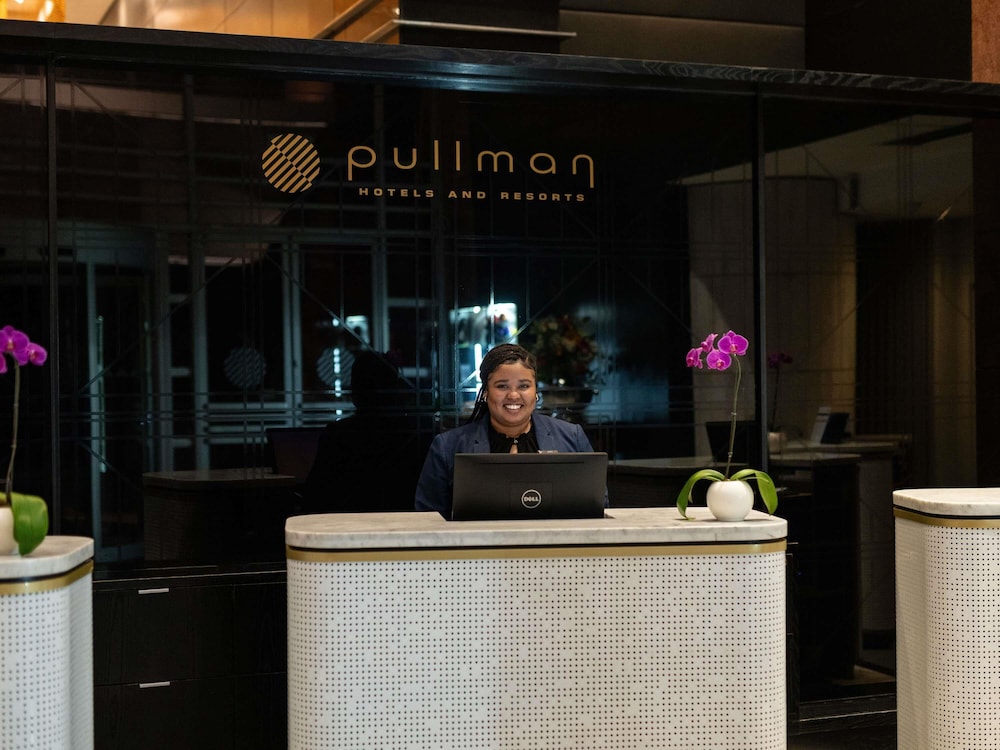 Pullman Cape Town City Centre 7/26