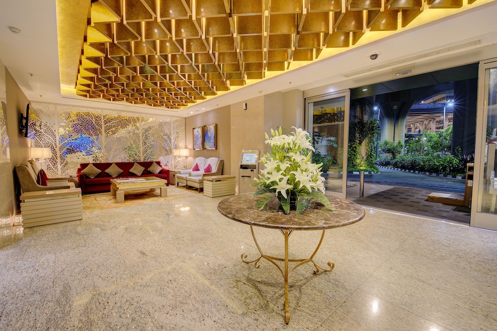 Niranta Airport Transit Hotel & Lounge Terminal 2 Arrivals 8/78