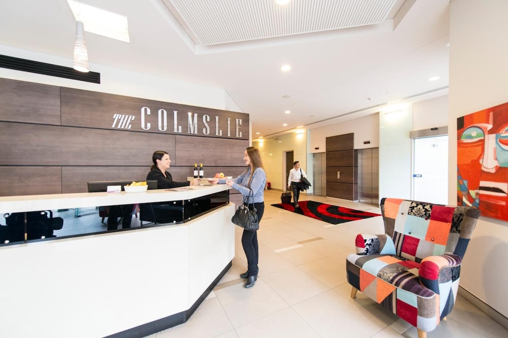 The Colmslie Hotel 9/50