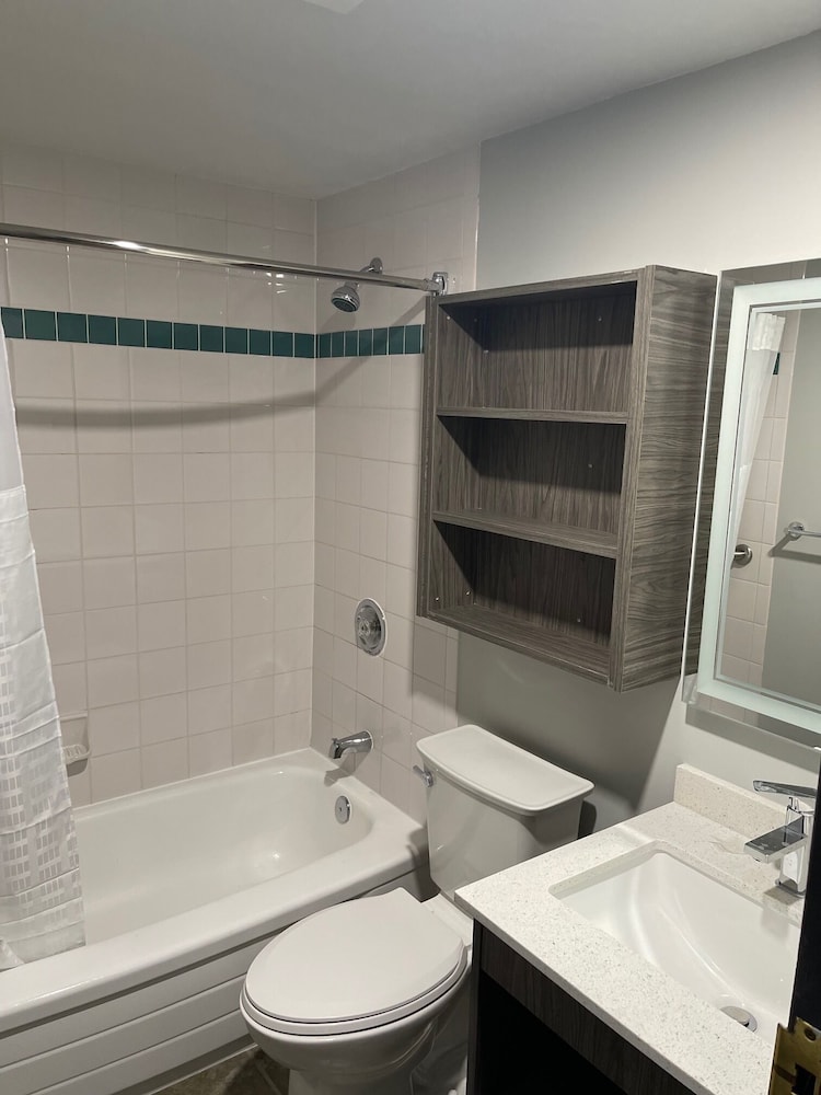 Days Inn & Suites by Wyndham Summerside 31/35