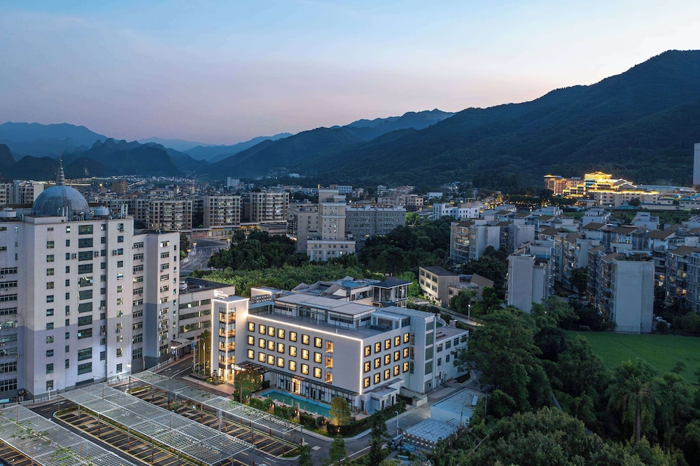 Ramada Encore by Wyndham Qingyuan Liannan 3/28