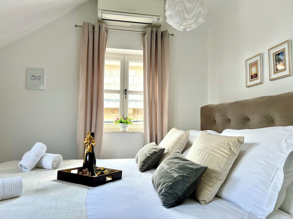 1 BEDROOM, DELUXE, APARTMENT, SEA VIEW