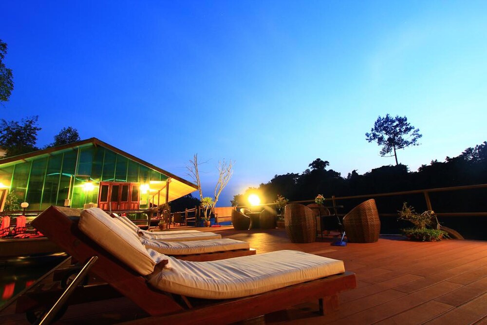 Banana Resort & Spa 3/31
