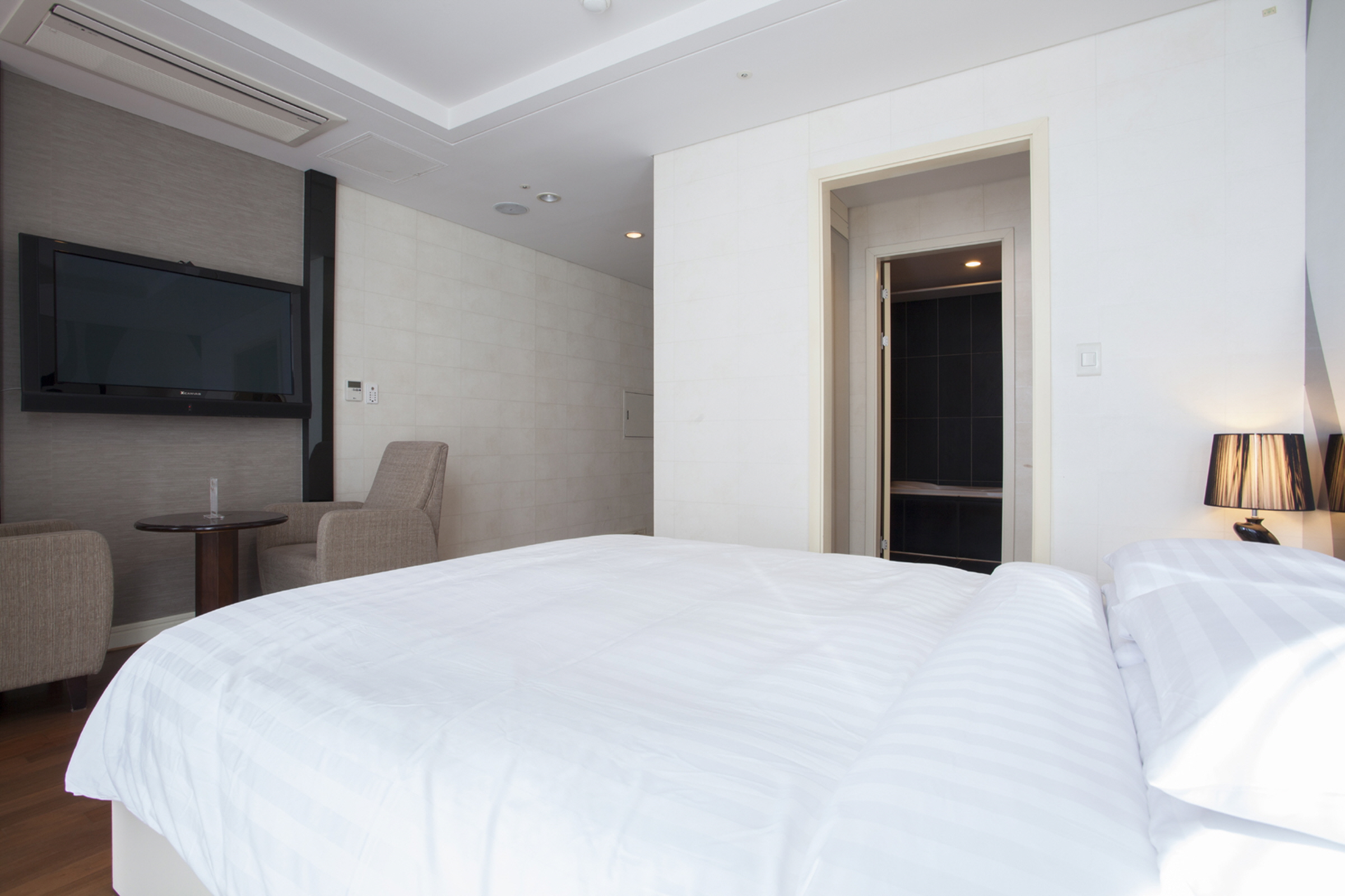 غرفة قياسية بسرير مزدوج، Sunset Hotel 8/10