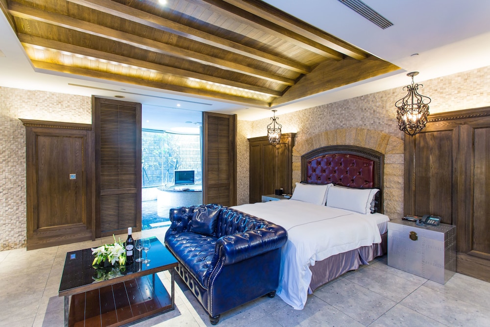 The Castle Ballet Taichung A Boutique Hotel 36/77
