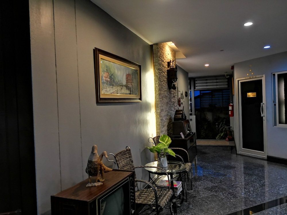 Baan Suksiri Hotel 21/36