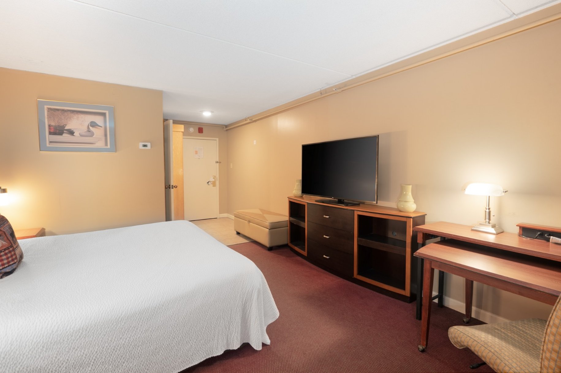 Fireside Inn Suites West Lebanon 7/53