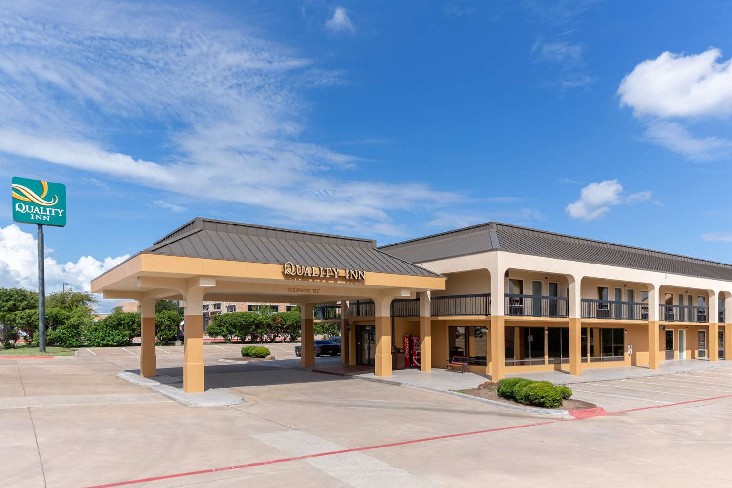 QUALITY INN AT ARLINGTON HIGHLANDS 6/44