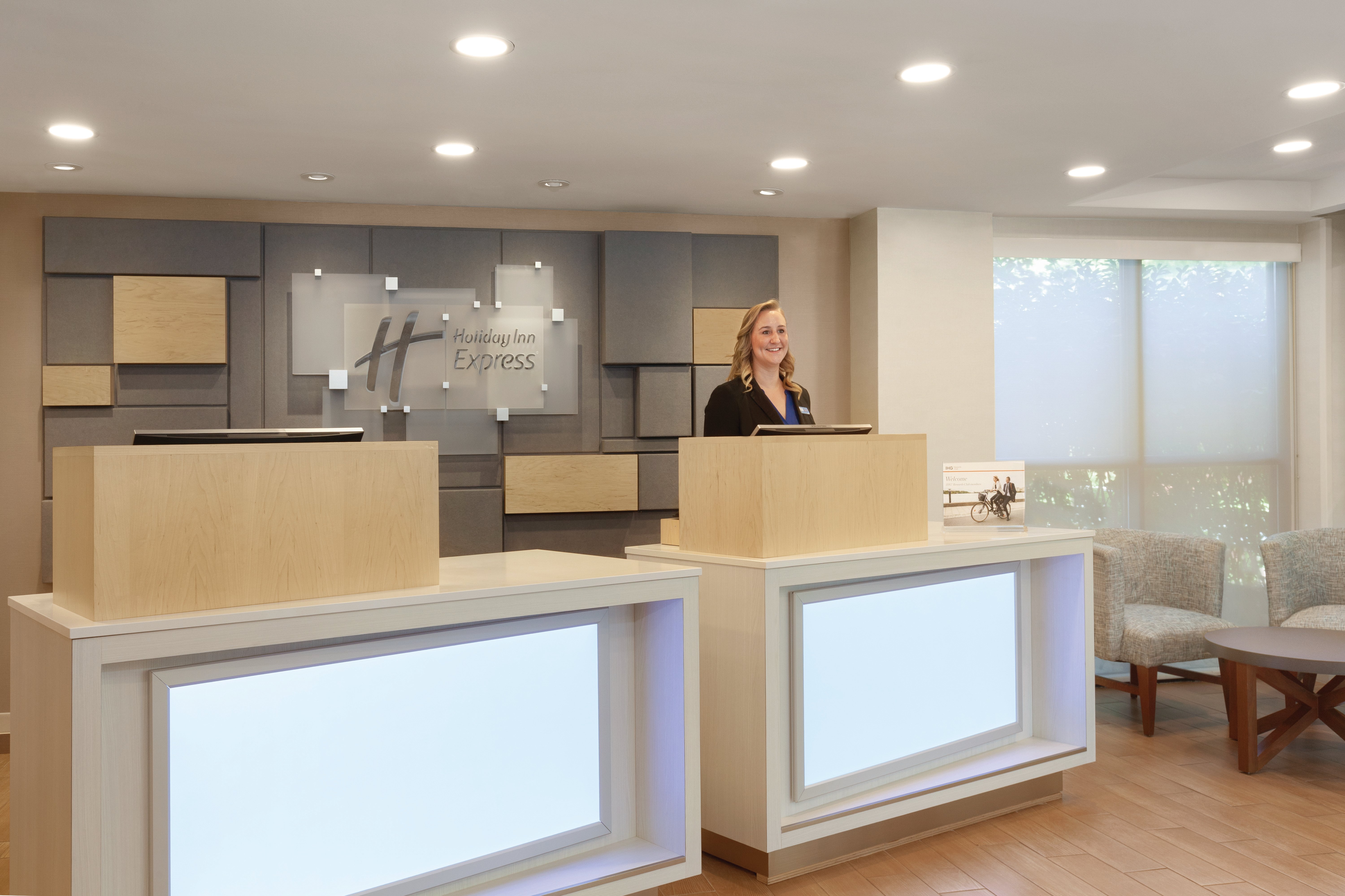 Holiday Inn Express Hartford South Rocky Hill 7/41