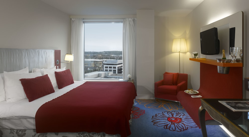 Majestic Hotel Cardiff 6/32