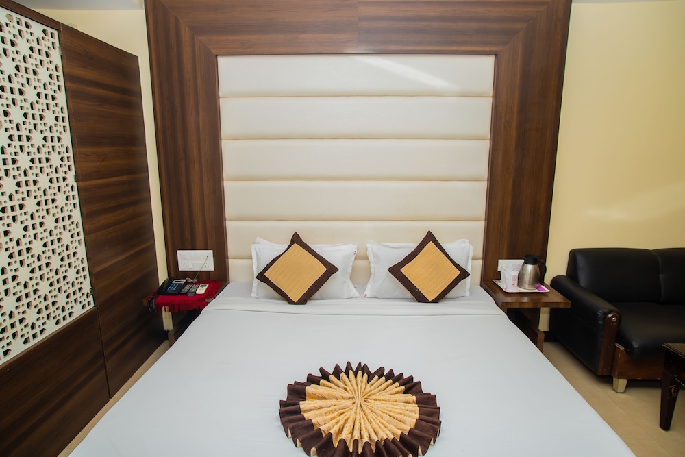 Hotel Simran 23/43
