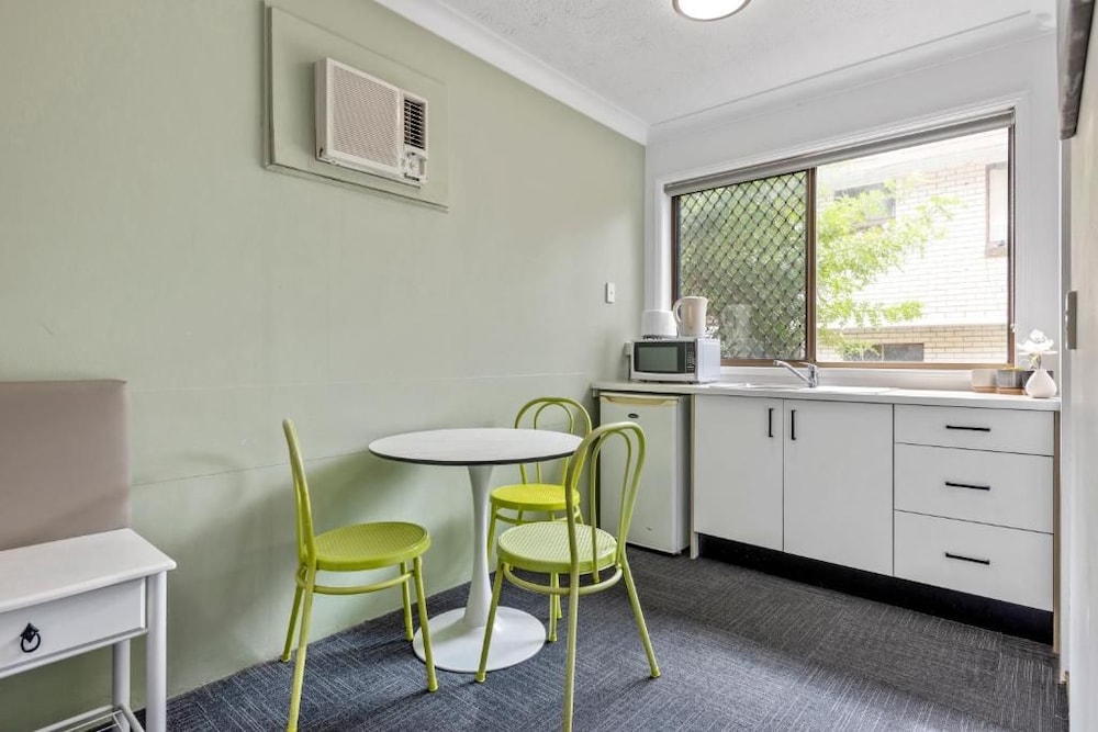 Gold Coast Inn 17/31
