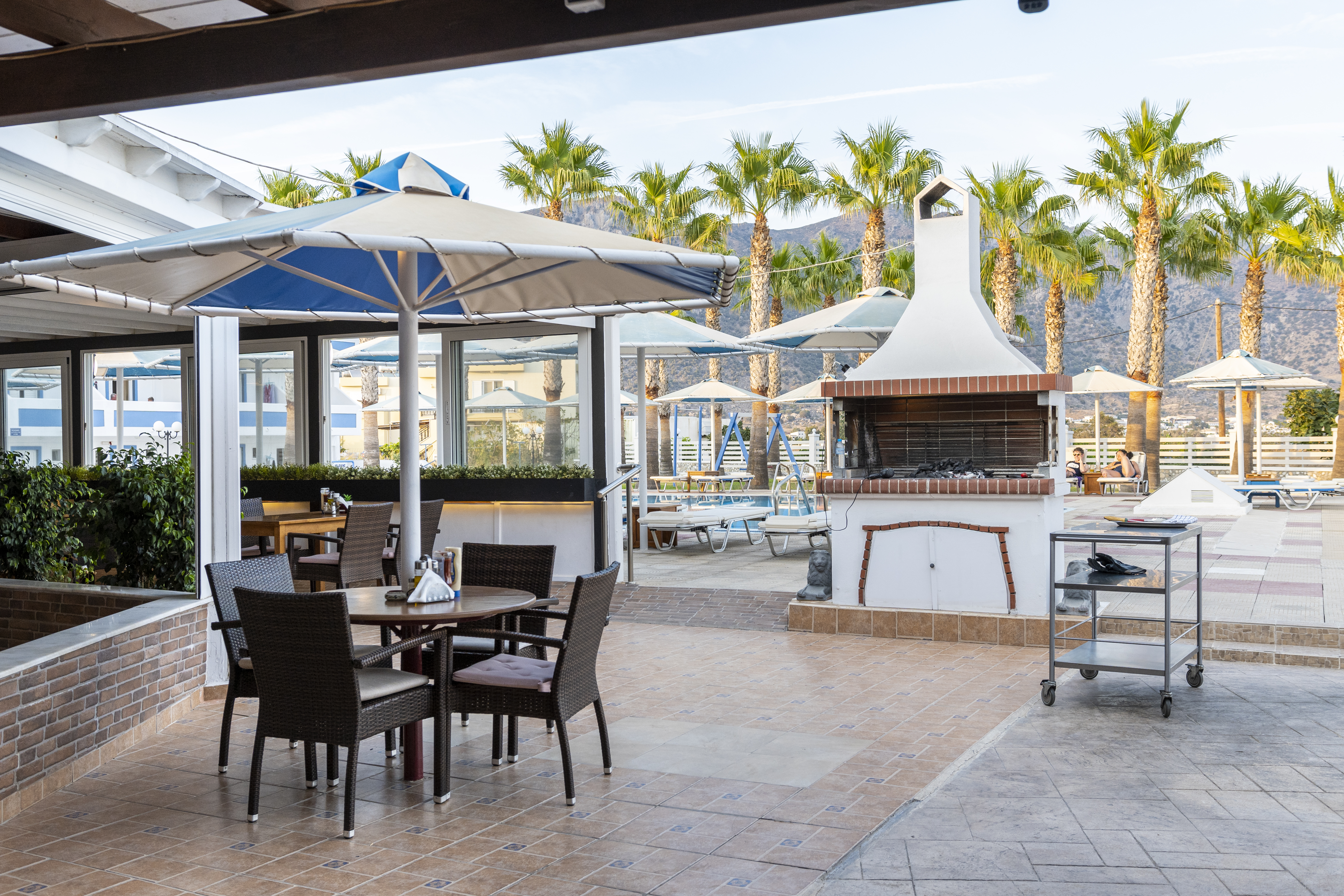 Mammis Beach Hotel 48/63