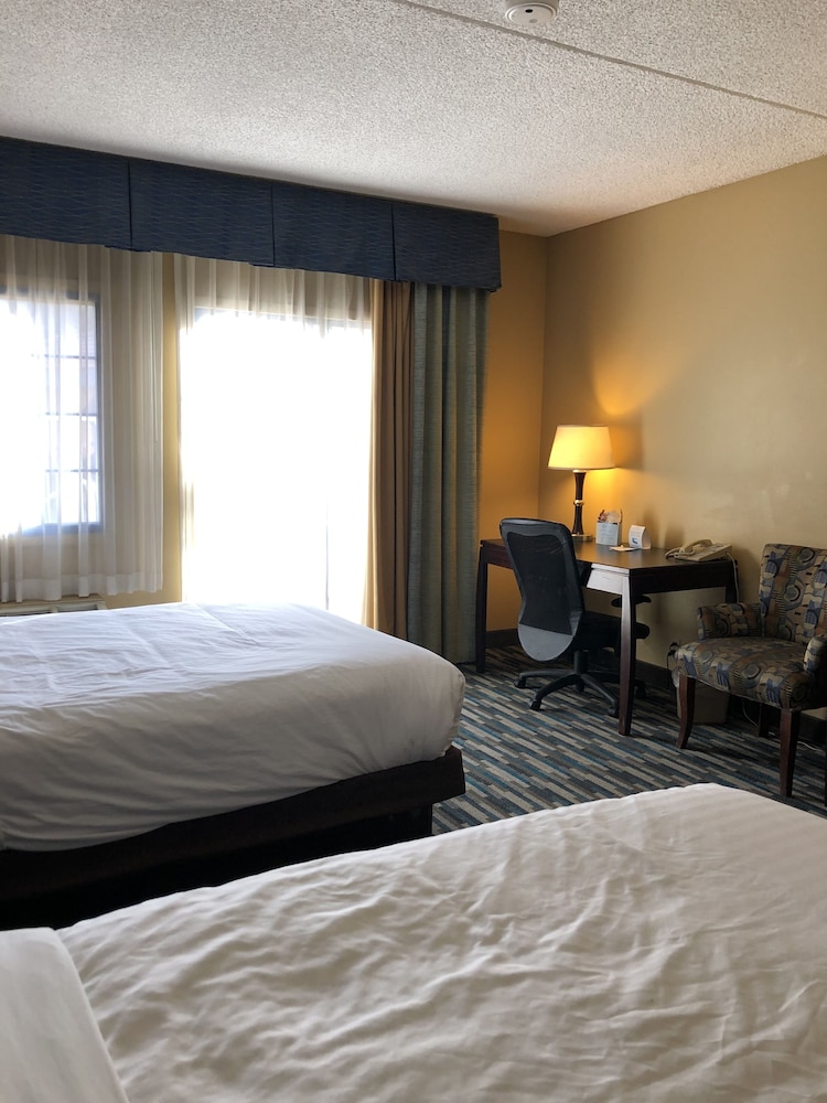 Days Inn & Suites by Wyndham Mesa Near Phoenix 15/36