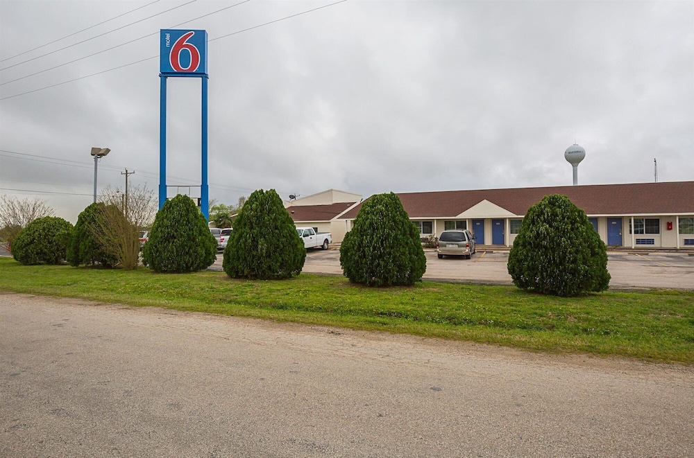 Motel6 Madisonville Tx 20/31