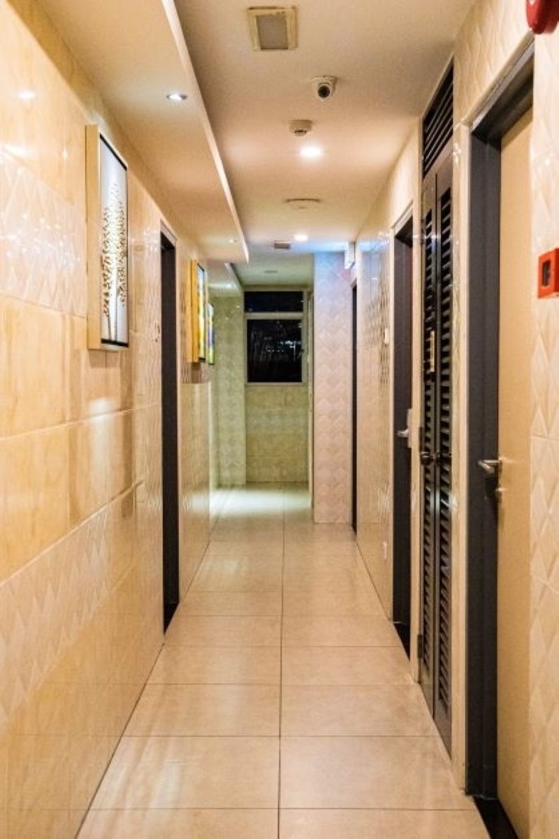 Suwara Hotel 7/36