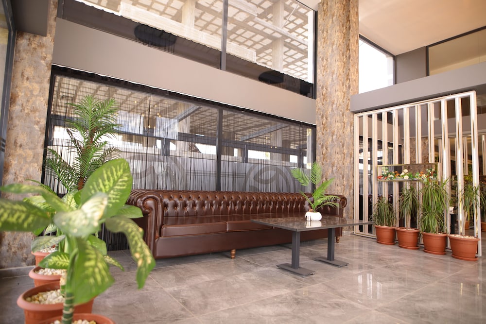 Grand Cakiroglu Hotel 6/26