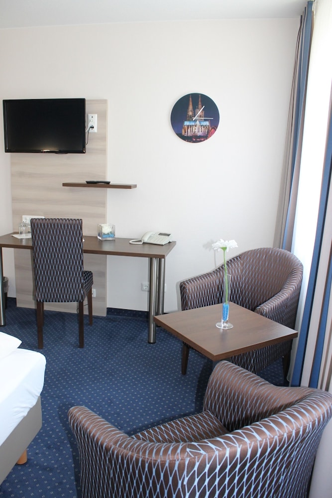Hotel Am Freischuetz 22/50