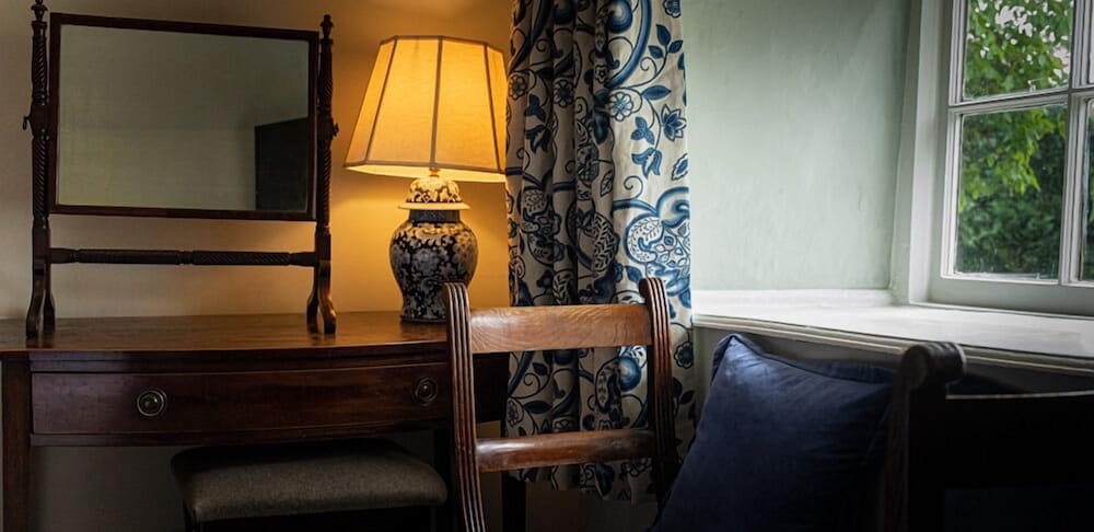 The White Horse Inn 49/62