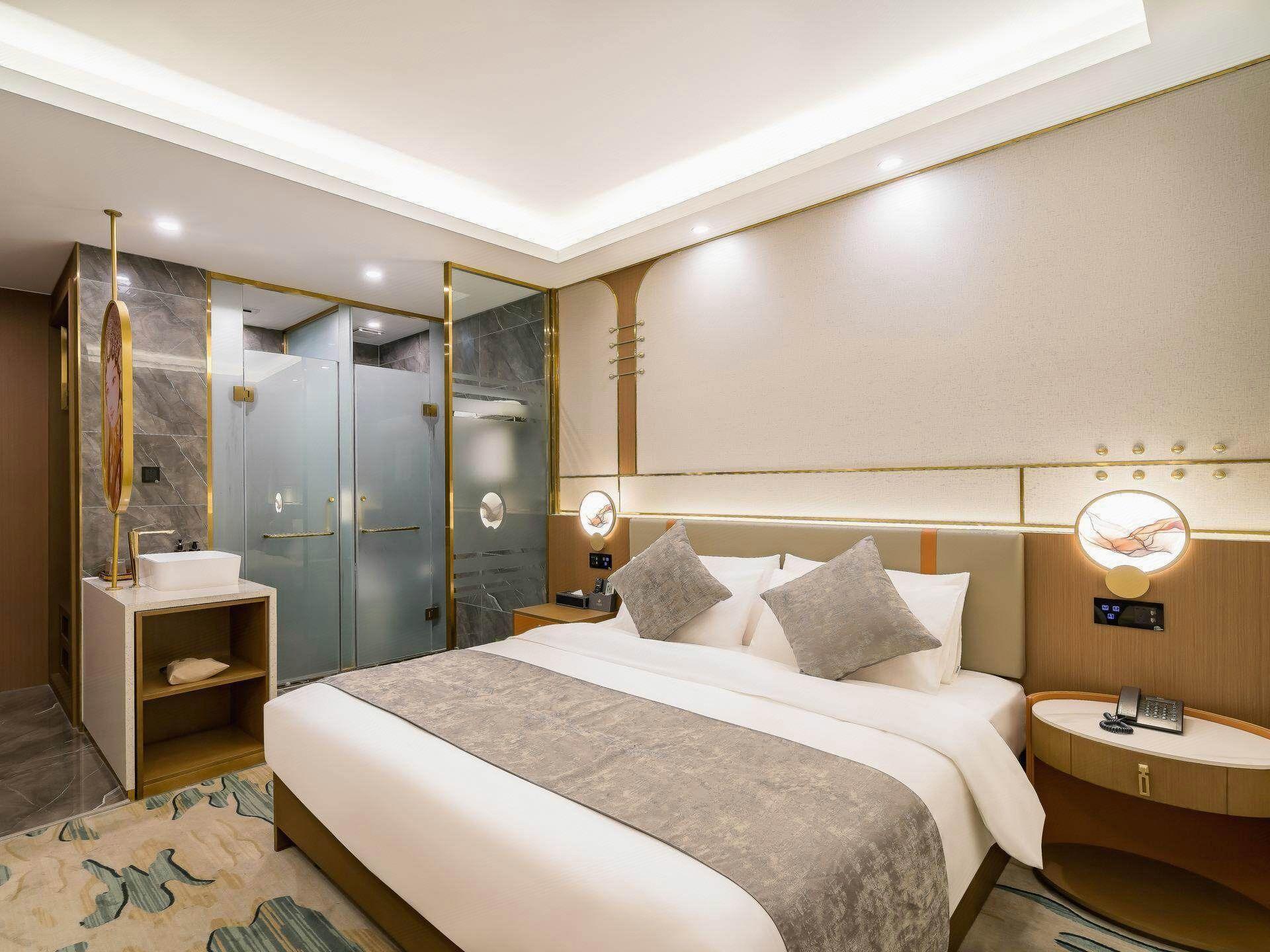 Chonpines Hotel (Beijing Wangfujing Nanluoguxiang Store) 21/33