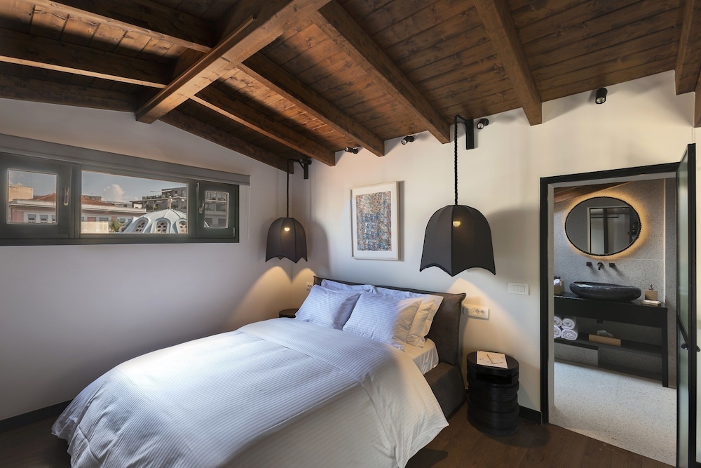 Noma Hotel 11/50