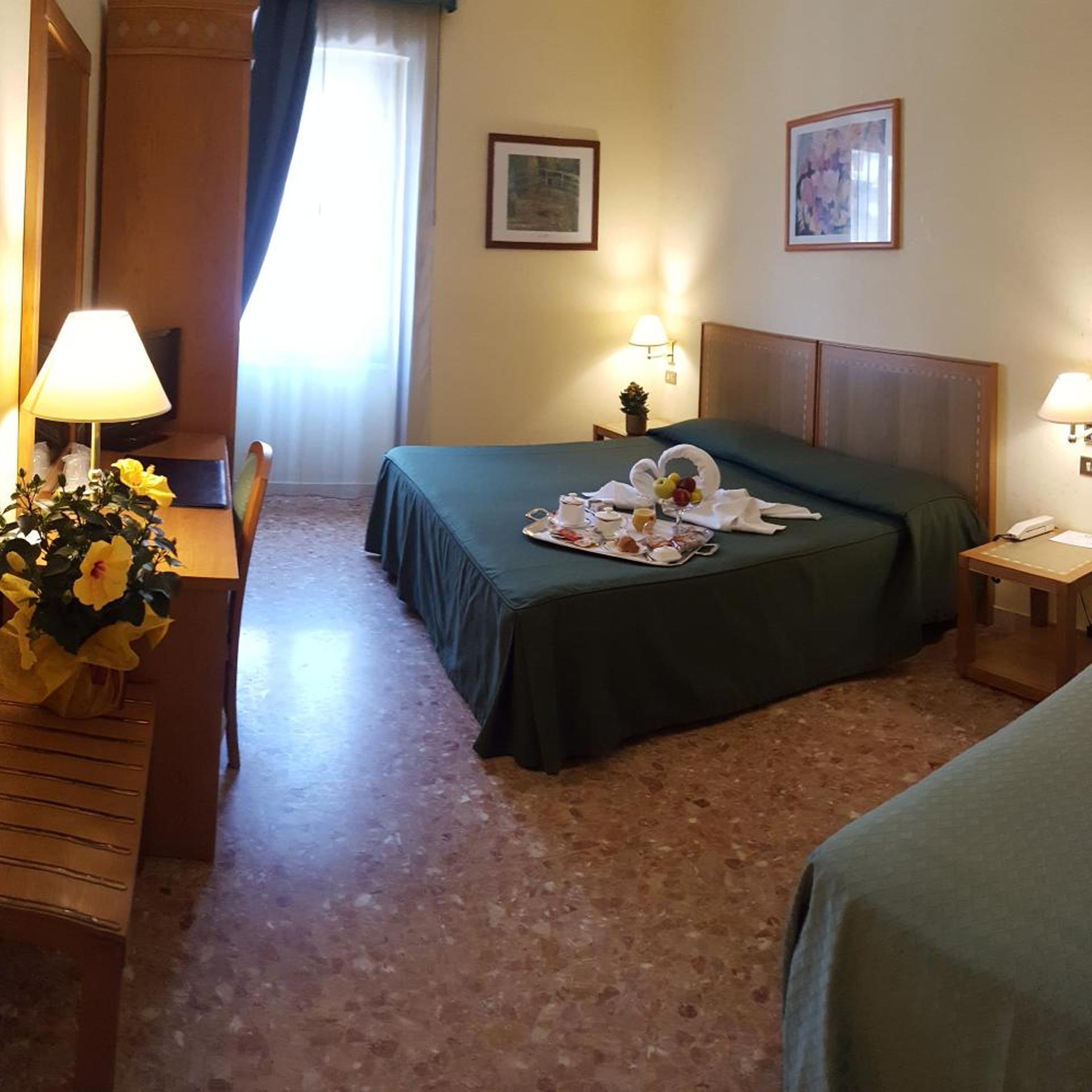 Nuovo Albergo 13/49