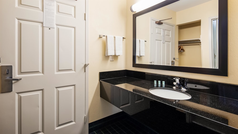 Best Western Parkside Inn 14/47
