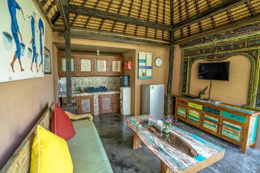 KTS Balinese Villas (ex KTS Day Spa & Retreat) 60/83