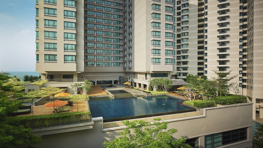 G Hotel Gurney 5/60