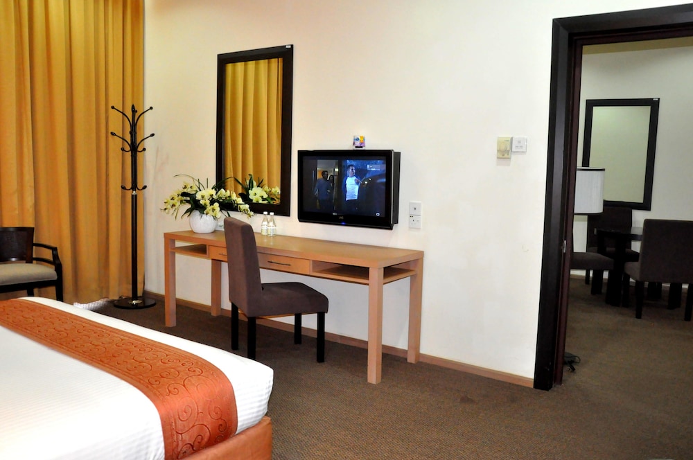 Permai Hotel 25/50