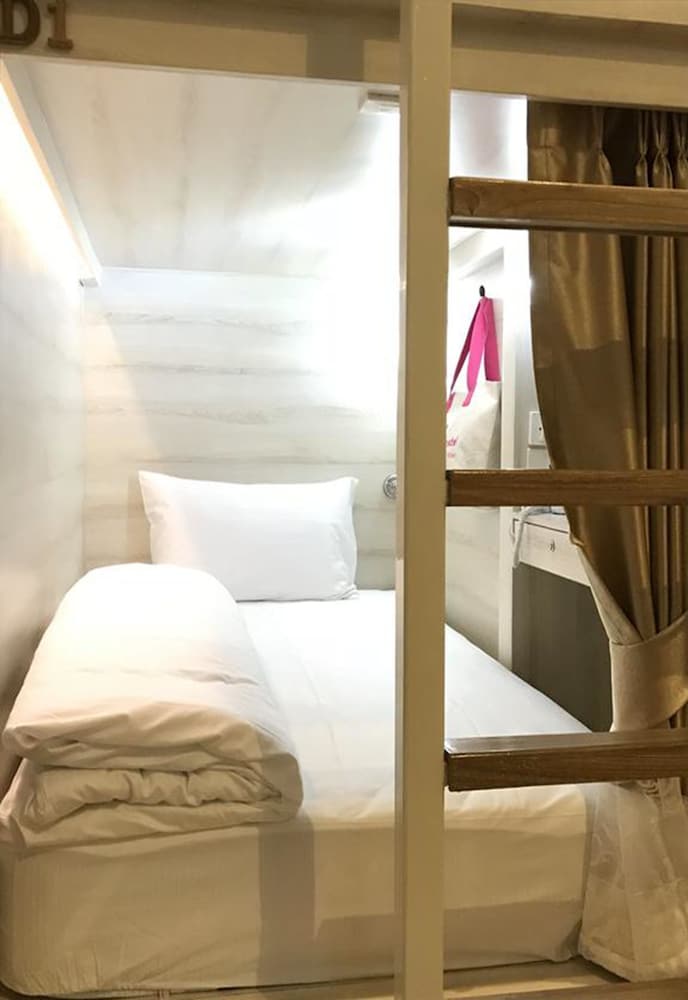 Lady M Hostel At Suvarnabhumi Airport - Female Only 16/49
