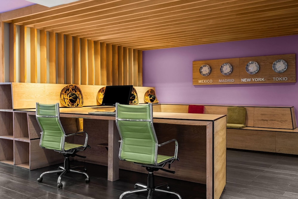 Hotel MX garibaldi CDMX, Trademark Collection by Wyndham 40/49